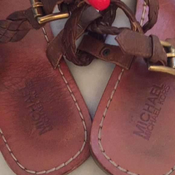 ISO - Picture 3 of 4